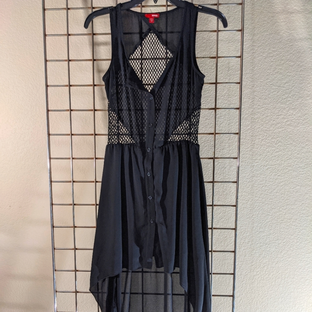 Bongo hi/low black mesh accented dress.  Size: small